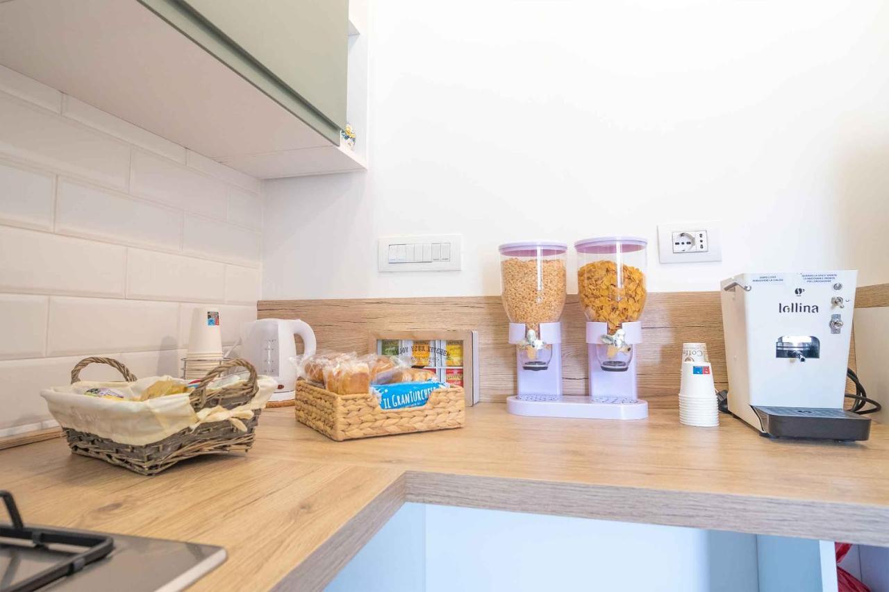 Taty Home Casa Vacanze サレルノ エクステリア 写真