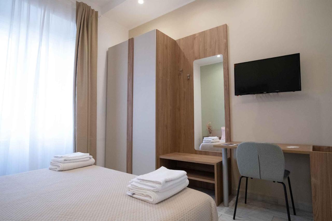 Taty Home Casa Vacanze サレルノ エクステリア 写真