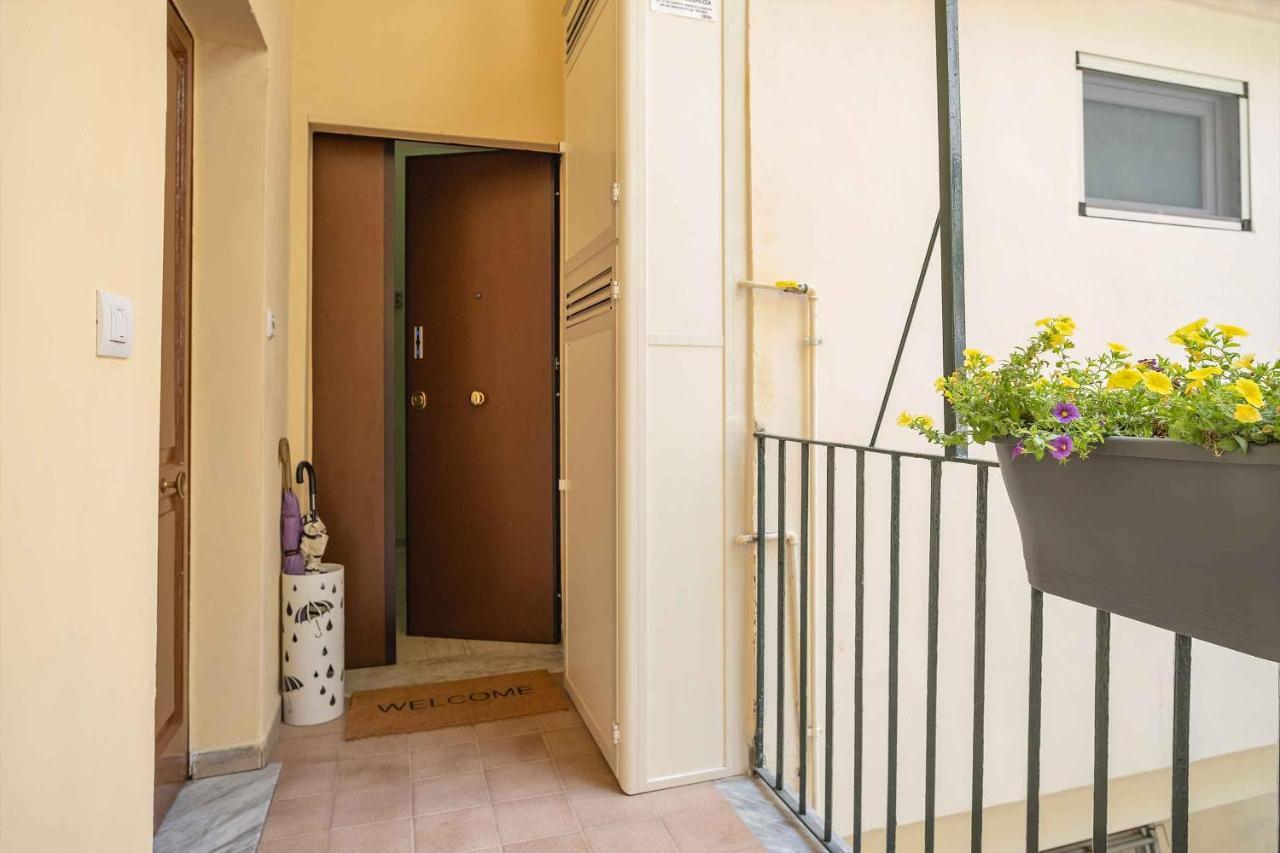 Taty Home Casa Vacanze サレルノ エクステリア 写真